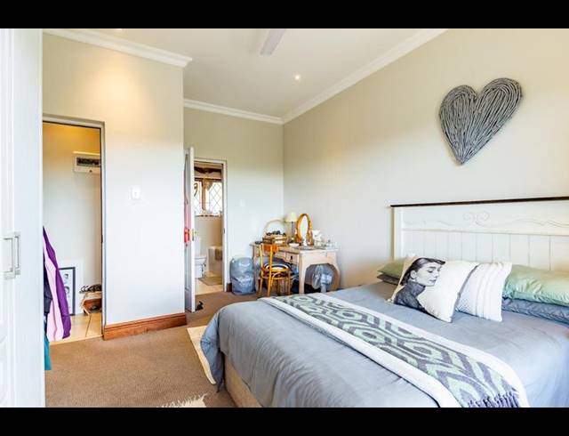 1 BEDROOM APARTMENT FOR SALE IN HOWICK NORTH